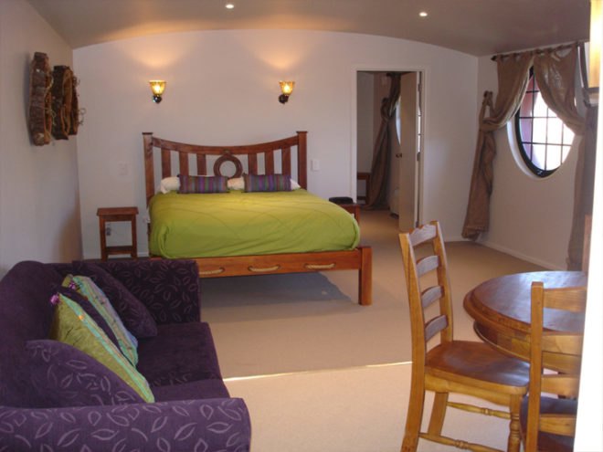 woodlyn park, ship hotel, plane hotel, woodlyn, new zealand tourism, eco tourism, green tourism, eco friendly travel, recycled hotel, eco architecture, hobbit hotel, hobbit home