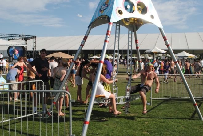 Coachella, Coachella 2011, Coachella 2011 sustainability, Coachella sustainability, green DJ booth, human powered DJ, bicycle generator, seesaw generator, handcrank generator, swing generator,