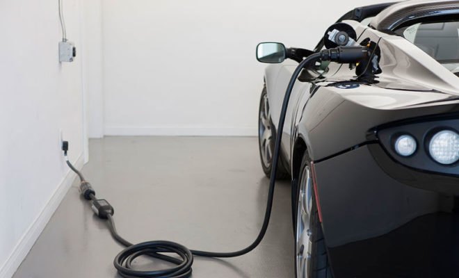 electric vehicle, electric car, texas electric grid, electric vehicle emissions, electric vehicle pollutants, electric vehicle charging, ev charger, ev charging at night, nighttime charging, is nighttime charging better