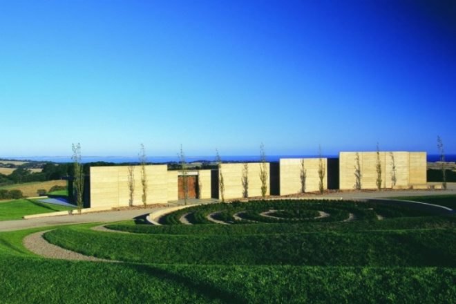Earth House, Jolson Architecture, australia, rammed earth, landscape architecture, sustainable architecture