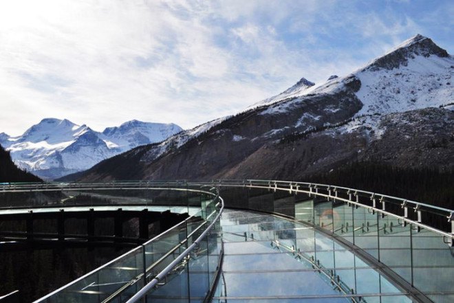 Glacier Skywalk, architecture and nature, sturgess architecture, discovery walk, discovery walk canada, tourist architecture, green design, bridges, building technology and nature, canada architecture, sunwapta valley, columbian icefields, tourism design