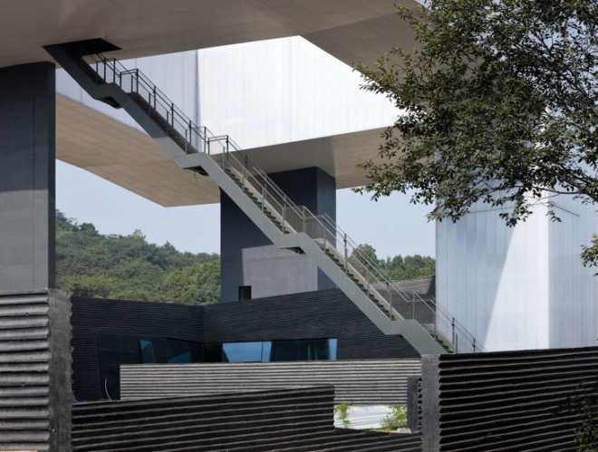 nanjing, museum of art & architecture, steven holl, green design, sustainable architecture