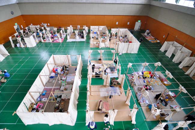 earthquake japan, japan local shelters, disaster relief shelter, Shigeru Ban Architects, modular shelters, green architecture, disaster relief architecture, temporary shelters, earthquake shelters, tsunami shelters, human aid