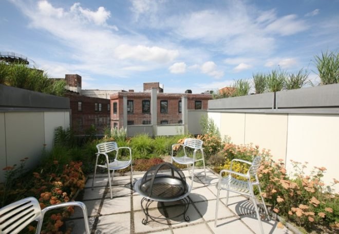 eco nieghborhood,"Philadelphia architecture",LEED certified Philadelphia, eco duplex, LEED platinum home, Philadelphia LEED H, rainwater collection, roof top garden, Onion flats, light shaft stairwell, dense design, green urban design