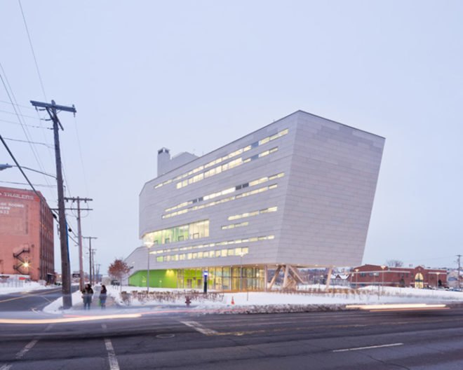 green design, eco design, sustainable design, Syracuse Center for Excellence, Toshiko Mori, Kinky Building, Energy efficient architecture, sustainable architecture, alternative climate control systems, green roof, holistic design solutions,