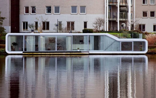 architecture Amsterdam, houseboats, riverboats, water homes, water living, +31 Architects, the Watervilla de Omval, architecture Amstel River, low-profile construction, green architecture, green design