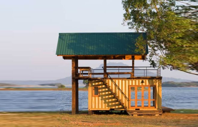 maduru oya, shipping container home, shipping container, cargotecture, shipping container architecture, eco architecture, green architecture, green tourism, green vacation home, Damith Prematikake, sri lankan architecture, green design