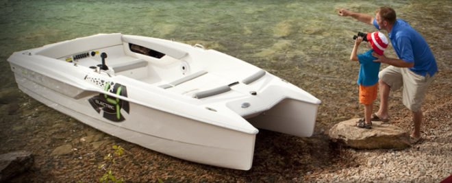 Infinyte, i4 boat, i8 boat, solar hybrid boat, alternative transportation, green boat, eco-friendly boat, green transportation