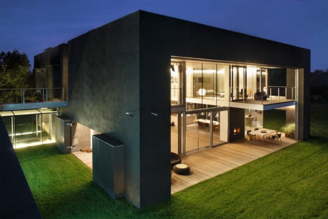 safe house, kwk promes, architecture, transforming architecture, green architecture, green home, transformer home, eco architecture, transforming home, transforming fortress, green design, eco design, sustainable design