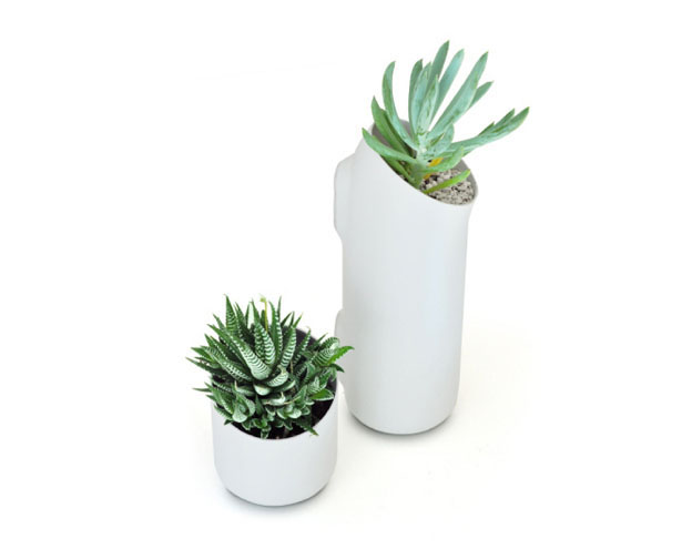 Eco design, green design, environmental design, environmental sustainability, uribo, vertical garden, vertical hanging garden, eco plastic, urban vertical garden, city garden, garden in the city, kickstarter.