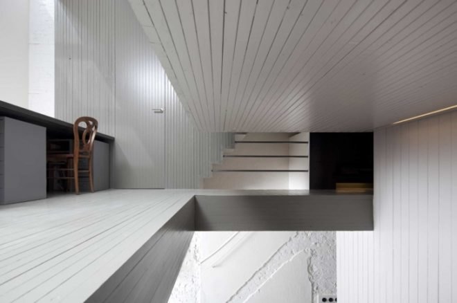 eco modern retrofit, Studio Rolf.fr, Zecc Architects,dutch retrofit, Black Pearl House, green retrofit, eclectic renovation, turf siding, greenhouse roof top,materials reuse,