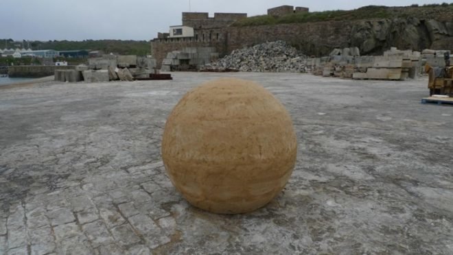 Guernsey Arts Commission, Andy Goldsworthy found materials, art,Andy Goldsworthy time art,Contemporary environmental art,England Contemporary art, clay art, found objects, environmental art,eco art, Andy Goldsworthy installation,