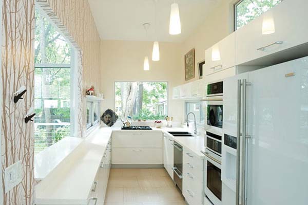 Sustainable Building,Recycling initiatives,green roof,Green Kitchen,Prefab Housing,shipping container architecture,low energy appliances,vegetable patch,mattel company,container homes,texas architecture,industrial design