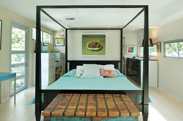 Sustainable Building,Recycling initiatives,green roof,Green Kitchen,Prefab Housing,shipping container architecture,low energy appliances,vegetable patch,mattel company,container homes,texas architecture,industrial design