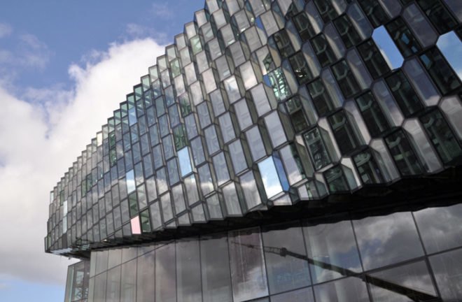 green design, eco design, sustainable design, Harpa Concert Hall, Reykjavik, Iceland, Olafur Eliasson, Henning Larsen Architects, natural light, LED, concert hall, Iceland Symphony Orchestra, Icelandic Opera, Batteriid Architects, biomimicry, Reykjavik Culture Night