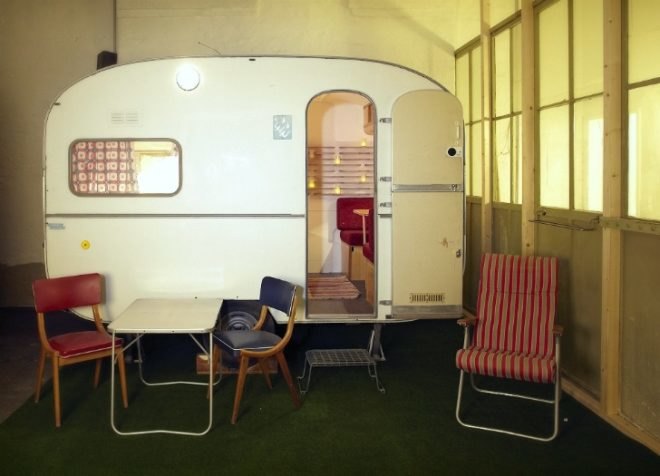 Hüttenpalast, renovated campers, renovated caravans, caravan hotel, budget hotel, berlin, renovated factory, eco hotel
