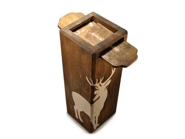 Sustainable Materials,Recycling / Compost,Green Products,green packaging,Green Materials,cnadian design,wooden wine box,fsc wood,british columbia,canadian elk