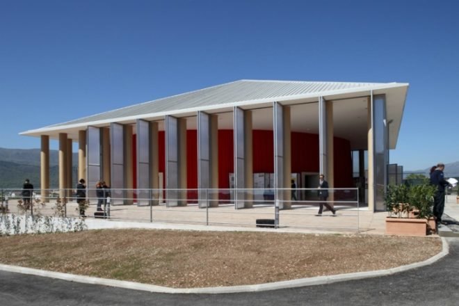 L'aquila Paper Concert Hall, Shigeru Ban, temporary concert hall, earthquake, japan, italy, paper tube architecture