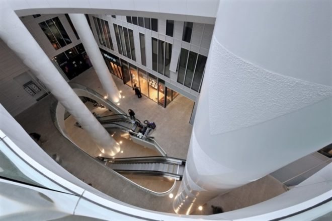 Markthäuser, Rebstockplatz, green atrium design, Urban renewal, terracotta facade, strip building facade, day lit central atrum, Mainz green building, Studio Fuksas, eco mixed use, German urban green design,