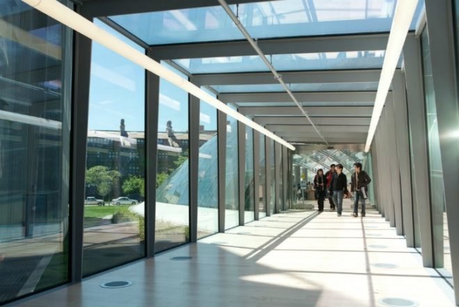 Joe and Rick Mansueto Library, University of Chicago, glass dome, daylighting, automatic book retrieval, library, fritted glass