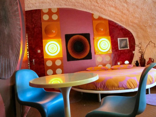 Unusual architecture, futuristic pod structures, Pascal Hausermann, Bubble houses, Museumotel, french pod hotel, concrete veil, innovative architecture