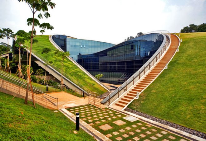 Green Roof Art School, CPG Consultants, School of Art, Design and Media, Nanyang Technological University, Singapore, architecture, eco design, green roof