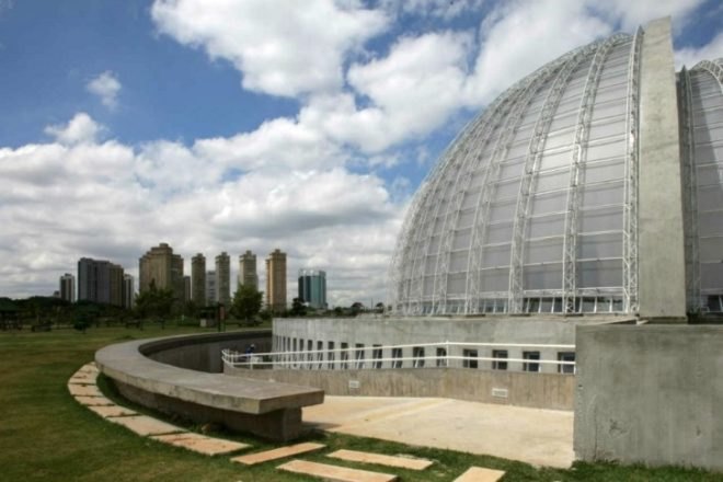 The Orchidarium Professor Ruth Cardoso, Brazil, Decio Tozzi, daylighting, orchids, glass dome