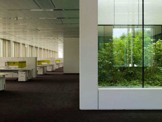 Tony Fretton Architects, British Embassy in Warsaw, double glazed facade, blast-proof facade, poland, embassy, energy efficient design