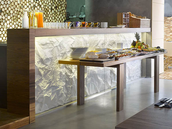 Vertical Garden,Recycled Materials,Green Materials,green Interiors,Green Holidays,green gadgets,Green Appliances,Eco Travel,Eco Textiles,Botanical,bamboo wall,paper wall,moss wall,recycled wood floor,prague,czech republic,czech design,artemida,apple computers,thai massage,swedish beds,oriental garden