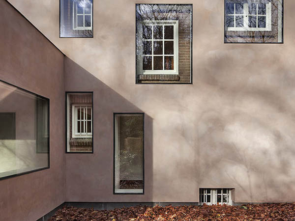 Zero energy,Sustainable Building,Solar Power,Renewable Energy,Recycled Materials,green technology,Green renovation,Green Real Estate,Green Materials,green Interiors,Architecture,Air quality,dutch design,zecc architects, One Planet Architecture Institute,flax insulation,stucco,double glazing,solar panels,heat pump