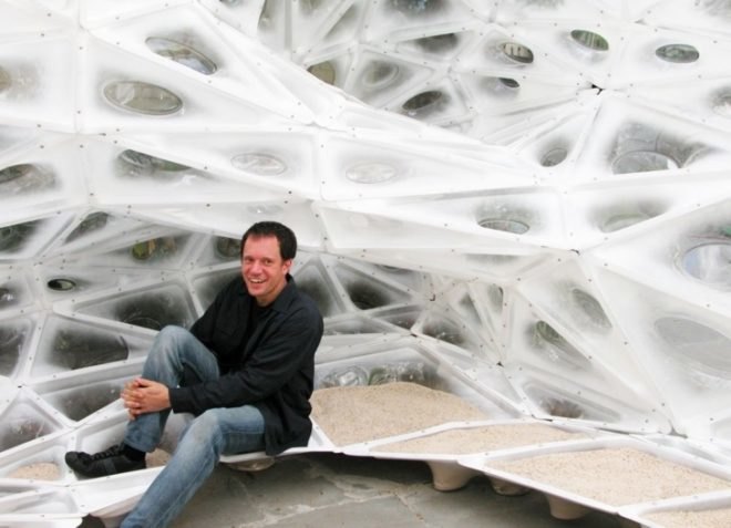 green design, sustainable design, eco-design, recycled materials, plastic, glycol, AIA, gernot riether, architecture, new orleans, pavilion, enclosures, French Quarter, design competition