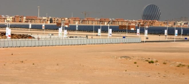 Masdar City, eco-design, green design, sustainable building, abu dhabi, desert, green building, pod cars, green prophet, land art generator initiative, organic market, street fair, recycled products,
