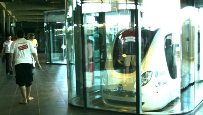 Masdar City, eco-design, green design, sustainable building, abu dhabi, desert, green building, pod cars, green prophet, land art generator initiative, organic market, street fair, recycled products,