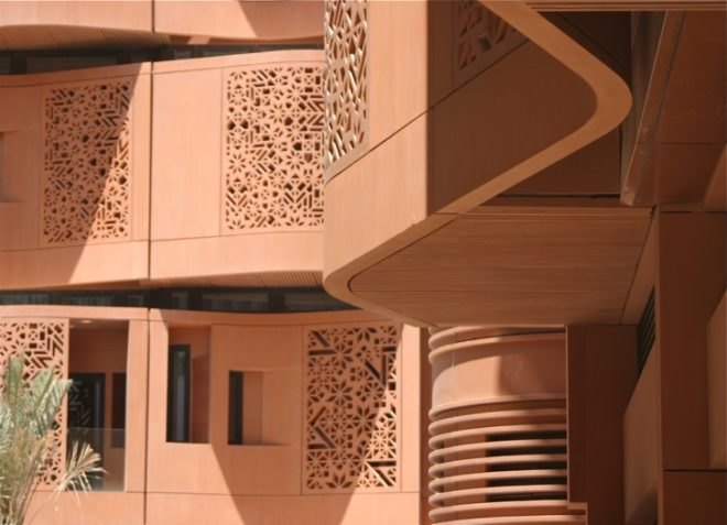 Masdar City, eco-design, green design, sustainable building, abu dhabi, desert, green building, pod cars, green prophet, land art generator initiative, organic market, street fair, recycled products,