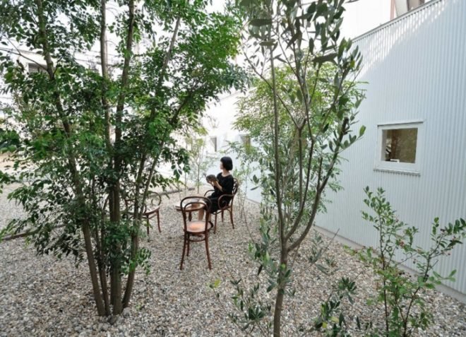 daylighting, Studio Velocity, Nagoya, Japan, hair salon, vanilla bean pie, sustainable architecture, eco-design, green design, sustainable design, green spaces
