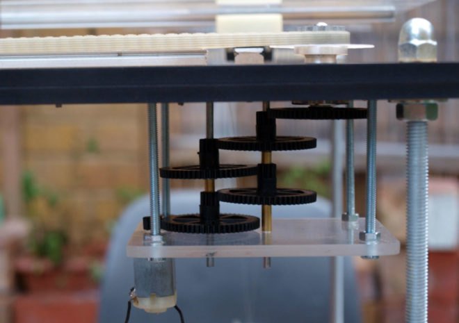 royal college of art solar project, markus kayser solar project, sun cutter markus kayser, solar sinter markus kayser, sun cutter design product, solar laser cutter