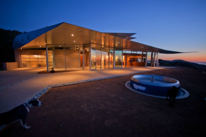 747 Wing House, David Hertz Architects, recycled airplane, studio of environmental architects, airplane house, adaptive reuse, reclaimed materials
