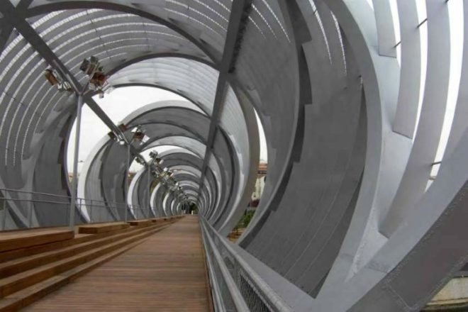 Arganzuela Footbridge, Dominique Perrault, pedestrian bridge, madrid, parque de arganzuela,