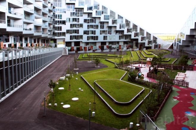 BIG, Bjarke Ingles Group, 8 House, Green apartment, green roof, tallet 8, copenhagen architecture, danish design, sustainable apartments, eco villages, BIG tallet house photos, green city apartments, green mixed use buildings, danish design center