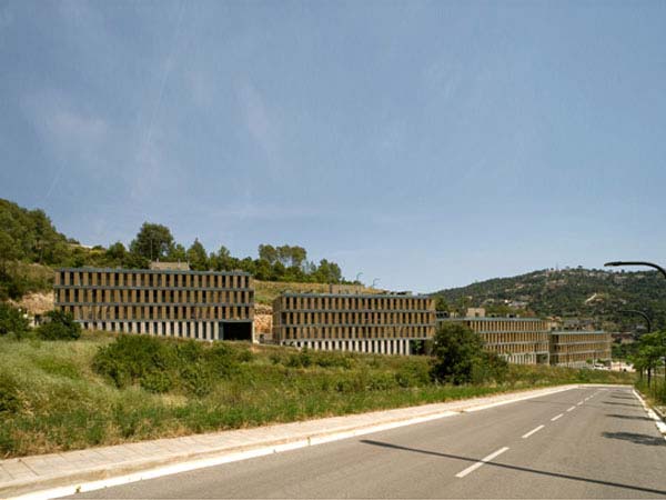 green design, eco design, sustainable design, BBarquitectes, Torrelles de Llobregat, Barcelona, Spain, Public Housing Projects, Sustainable Public Housing, Torrelles Public Housing