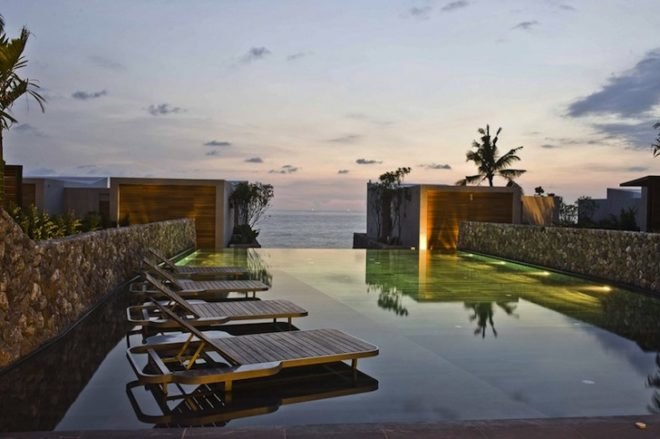 solar energy, solar panels, natural materials, eco-design, sustainable design, green design, sustainable architecture, Thailand, Casa de la Flora, VasLab Architects