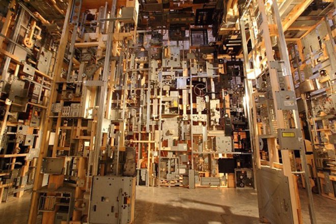 Marek Tomasik, Room Installation from Electronic Waste, electronic waste, reusing electronic waste, electronic waste art, eco art, “You sometimes have to be open”