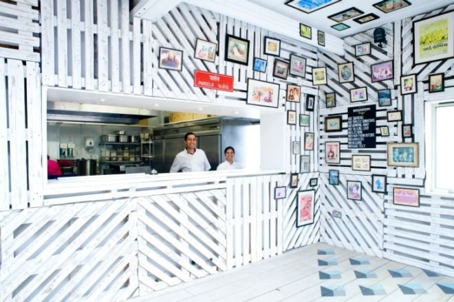 chowpatty beach bar, dishoom, london, southbank, pop up bar, recycled materials, upcycled materials