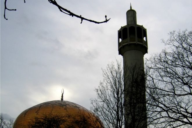 Eco Friendly Mosque, Selcuk Ünyilmaz, eco mosque, mosque, minarets, wind energy, wind turbines, germany