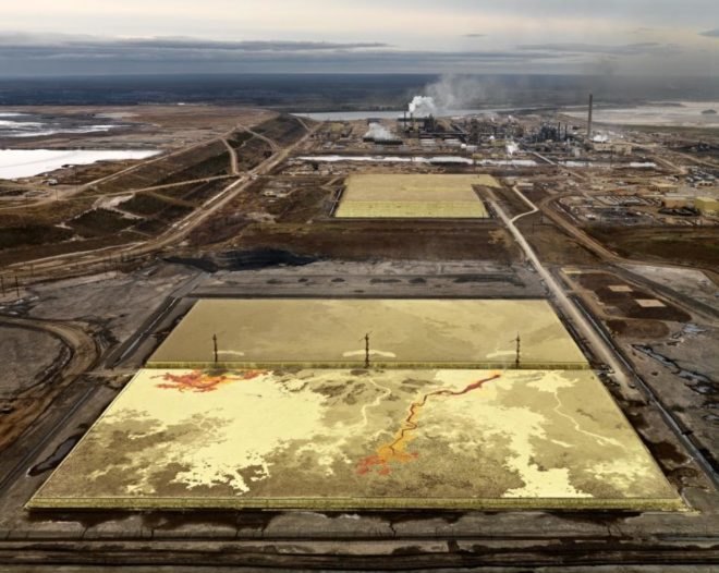 Edward Burtynsky, Nevada Musuem of Art, Edward Burtynsky Oil, Life Cycle of Oil, Beautiful Photos of Oil, Oil chronicle, Oil photography exhibition, environmental photography, oil production, oil extraction, oil refinement