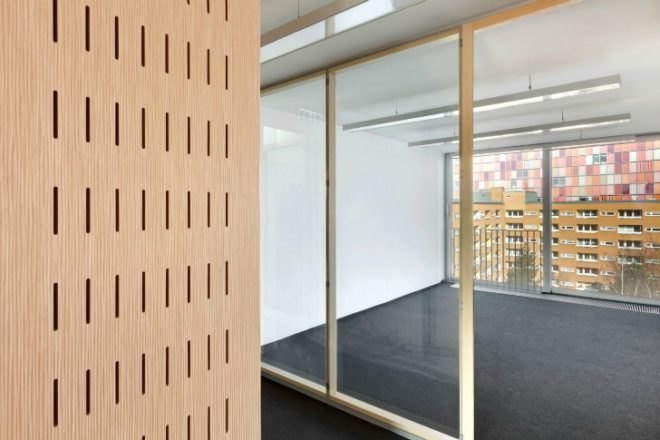 Friedrichstrasse 40 Office Building, Petersen Architekten, berlin, shade screen, high performance facade, sun screen, green building