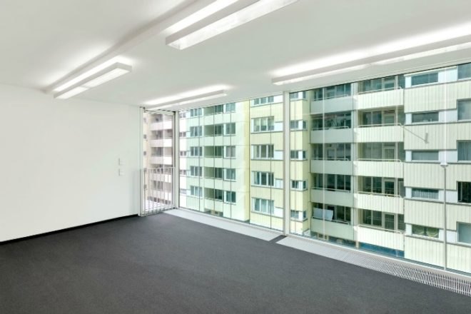 Friedrichstrasse 40 Office Building, Petersen Architekten, berlin, shade screen, high performance facade, sun screen, green building
