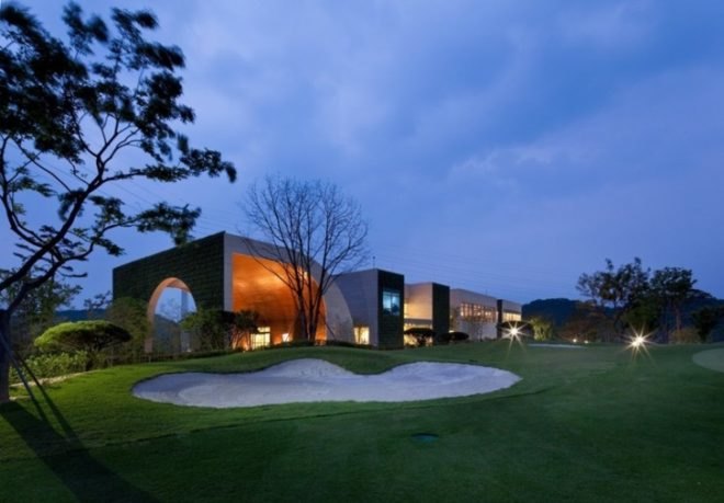 Hyunioon Yoo Architects, living wall design, golf club green design, green wall, living wall, green golf club, eco golf club, Korean Green Golf Club, eco facade, green golf design
