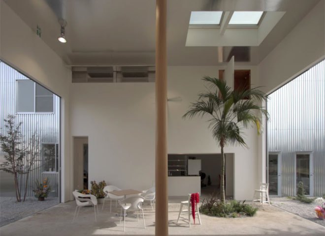 green design, eco design, sustainable design, Ikimono Architects, Open air architecture, interior garden, interior courtyard, Airy House, Gunma, Japan, Japanese Architecture, cafe residence