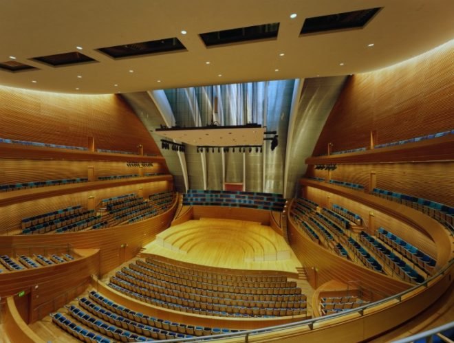 Kauffman Center, Moshe Safdie, Kansas City, BNIM, BIM, daylighting, performance center